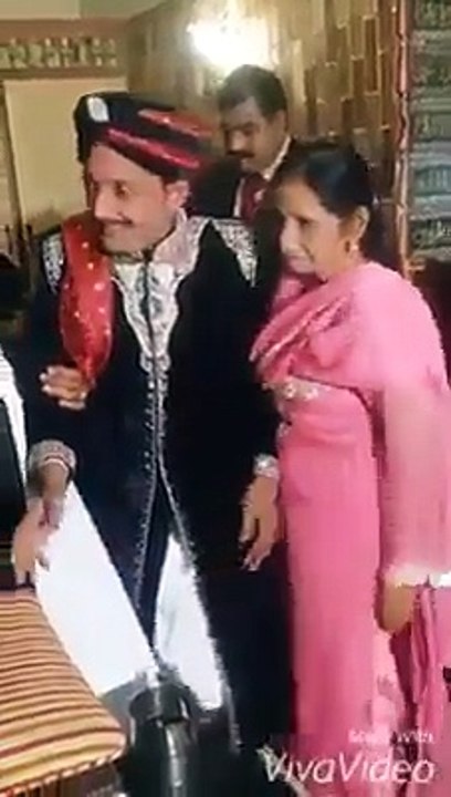 ye begherti aor ghatiya kam dekhen