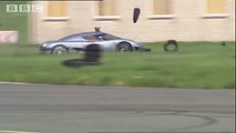 Stig Crashes Koenigsegg CCX (HQ) - Top Gear - Series 8 - BBC-Vyau3VUVVtI