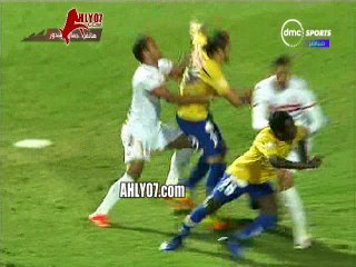 شاهد جمال الغندور يفضح حكم مباراة الزمالك وطنطا هناك ركلتين جزاء على الأقل لطنطا لم تحتسب والحكم غير نتيجة المباراة