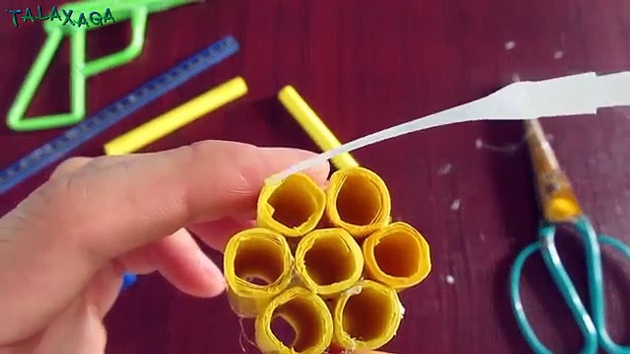 Cómo hacer una pistola de papel que dispara   6 balas   Con el gatillo