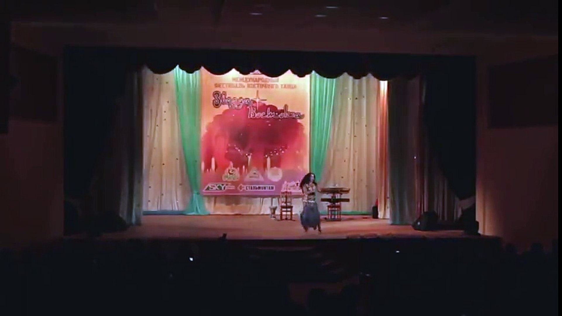 مش صافيناز .رقص شرقي مصري .Hot Belly Dance (87)