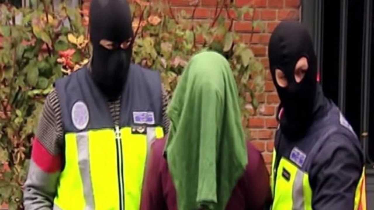 Two ISIL suspects arrested in Spain