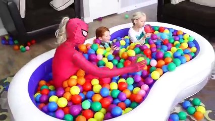 Spiderman is NAKED! ASS Reveal vs Joker Pie Face Fight w/ Pink Spidergirl Superheroes IRL