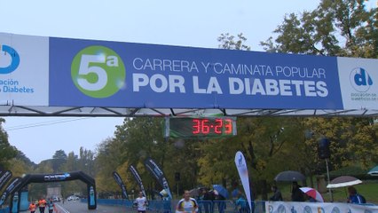 La marea azul supera los 4.000 participantes