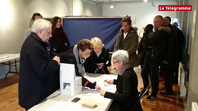Primaire à droite. Plus de 5.000 votants à 14h dans la circonscription de Quimper