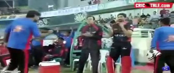 Shahid Afridi Finished Match in his Style with 2 Great Sixes | BPL