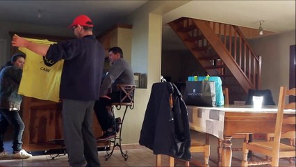 Double cassage pour Chris de Fresnes...lol.!!