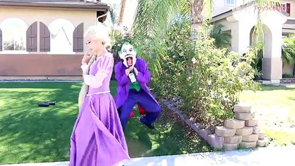 Play DOH Is Baby Elsa Getting Eaten by a Shark with Joker, Venom and Paw Patrol Zuma Superhero Fun