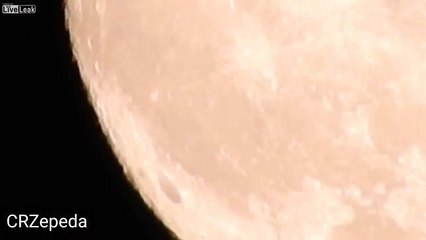 UFO hovering above the surface Moon, 13.11.2016.