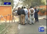 POLICE ASI BEATEN BY Lawyers in Lahore