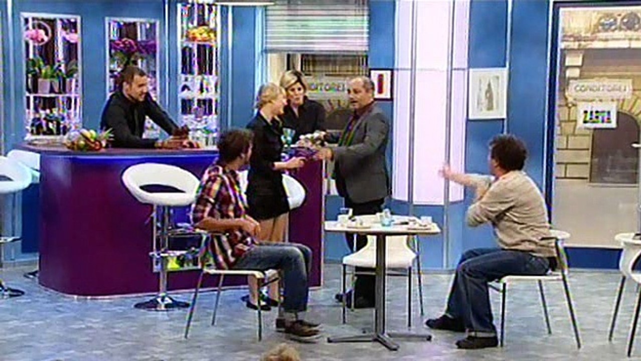 Mindenből Egy Van S03e05