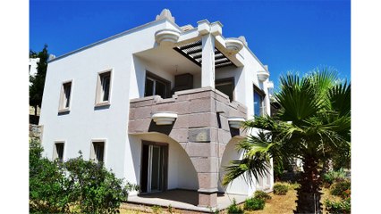 Gümüşlükte Satılık Dubleks Villa