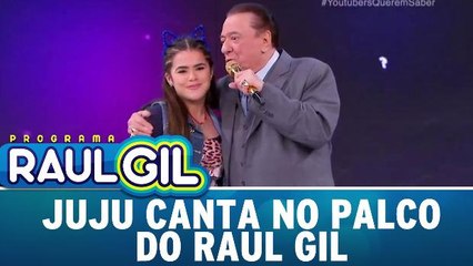 Juju canta no palco do Raul Gil