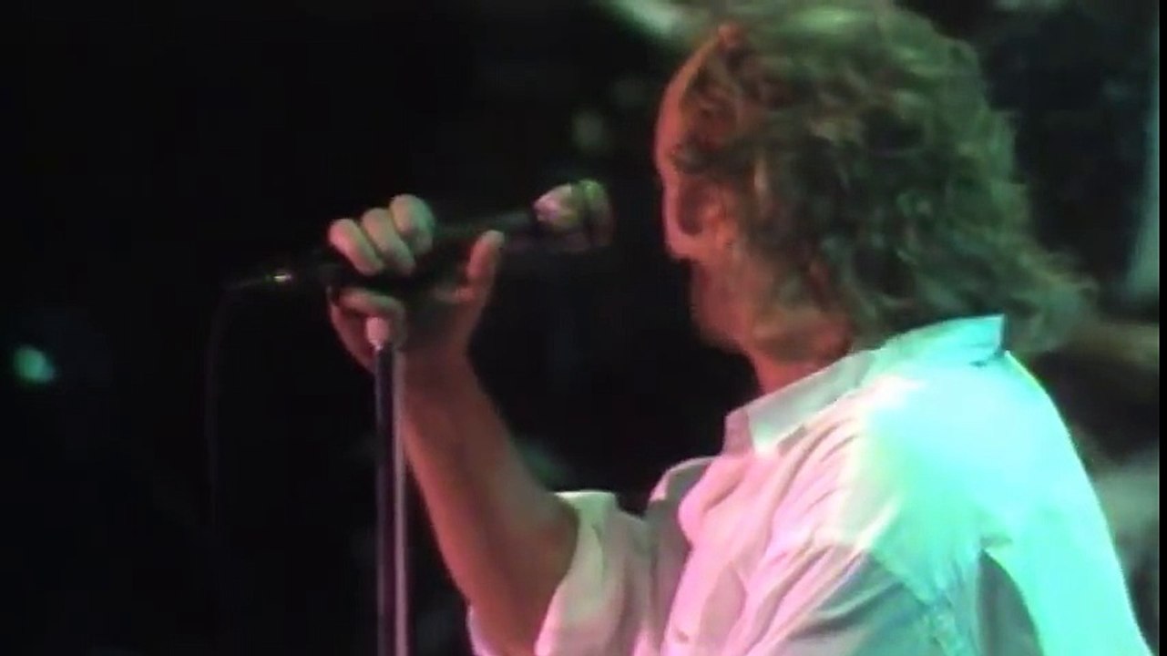 Genesis - Throwing It All Away (Invisible Touch Tour)