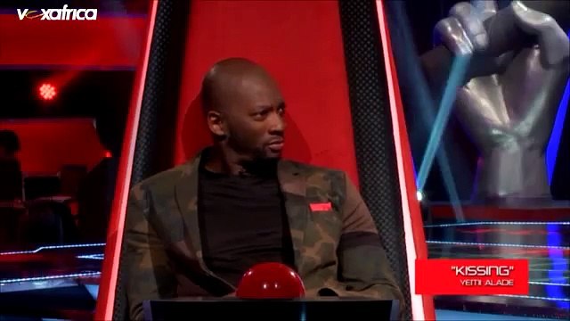 Antony Halvie chante 'Kissing' - Auditions à l'aveugle - The Voice Afrique francophone 2016 (1)