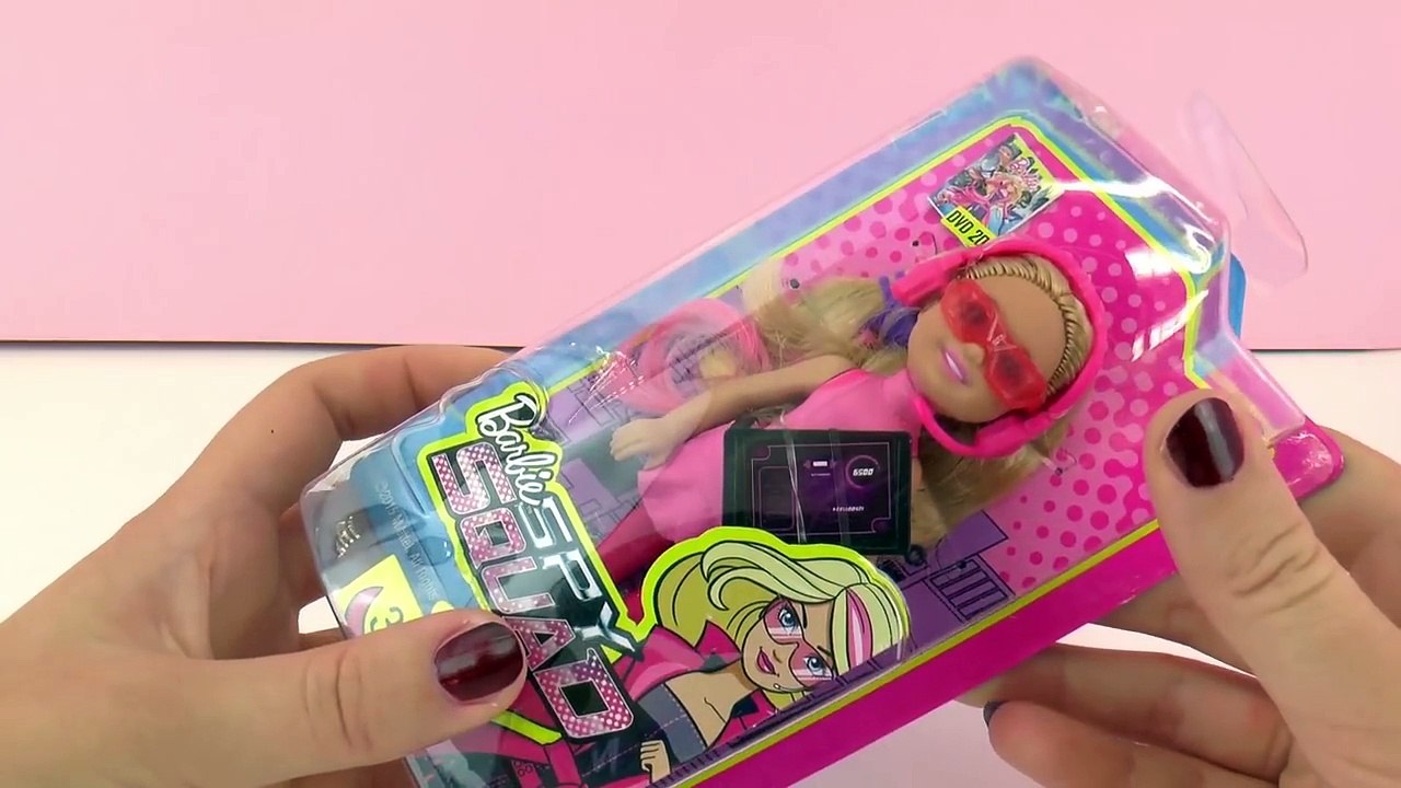 Barbie Spy Squad Junior - Mini agent secret avec de super lunettes de soleil, Headset et tablette