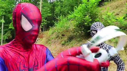 Hulk & Lady Hulk Break Up?! w/ Spiderman, Frozen Elsa, Pink Spidergirl, Joker & Candy :)