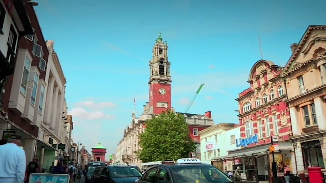 Obsessive Compulsive Cleaners - 9 Years Of Dirt & Clutter For Clean Freak To Tackle