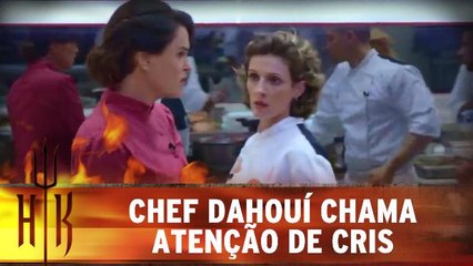 Dahouí chama atenção de Cris