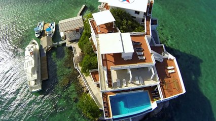 8 Houses That Are Zombie Proof