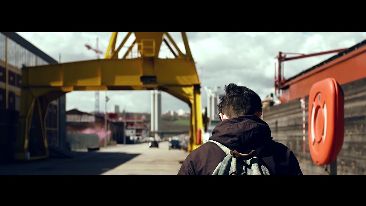 SUNSET LOVER - Le clip de PETIT BISCUIT