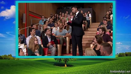 Illusionis Dtan White Freaks Jimmy Out with a Telepathy Card Trick