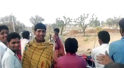 Bihar Live Woman Fight On Road||बिच रोड पर महिला और पुरुष की लड़ाई ||Latest News in india