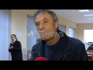 Ora News – Zgjedhje në Kolonjë, komisionerët në dy QV u paraqitën me vonesë