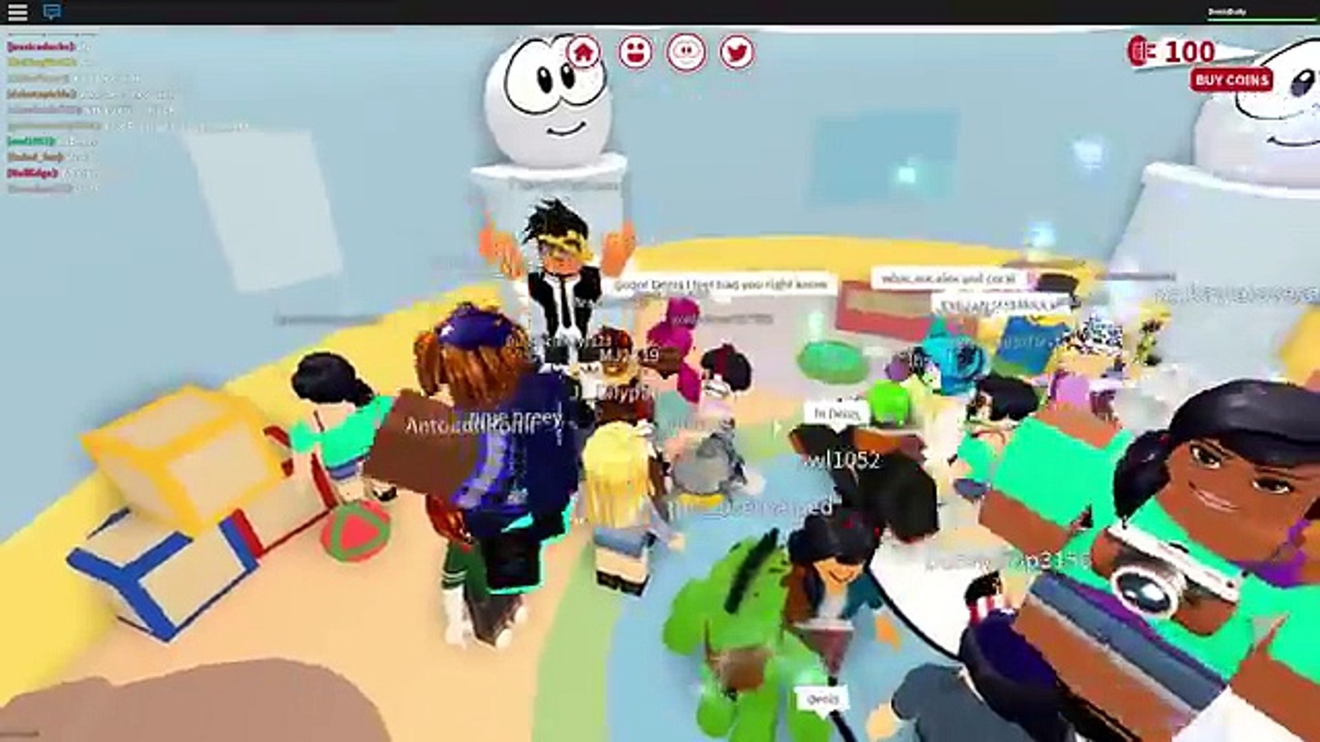⁣Roblox Adventures / MeepCity / Club Penguin in Roblox?!