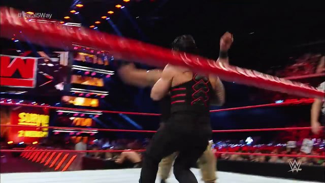 Reigns vs. Rollins vs. Owens vs. Strowman vs. Jericho — Fatal 5-Way Match: Raw, Nov. 7, 2016
