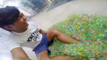 INSIDE A GIANT ORBEEZ BUBBLE BALL! - Guava Juice