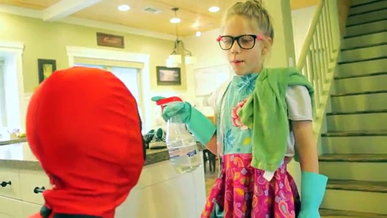 Baby Heroes 2: Kid Deadpool vs Hulk & Supergirl in Real Life comics | Superhero Kids