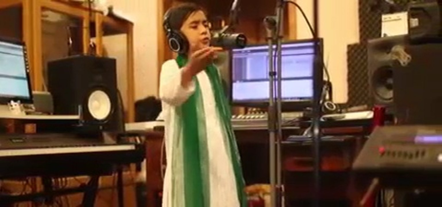 Meray Watan | PAF song by cute child