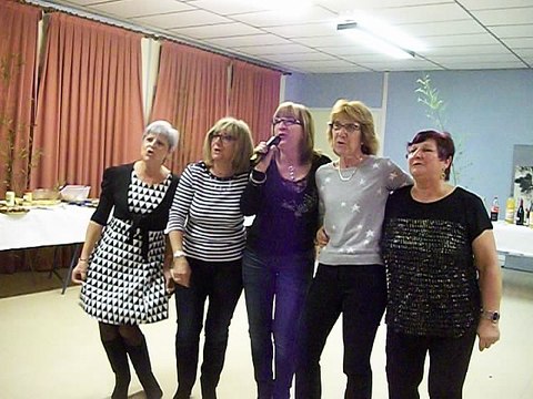 SOIREE KARAOKE ET BEAUJOLAIS du 18 Nov 16 DES OLD FRIENDS' DE ST BENOIT DE CARMAUX - LA PLUS BELLE POUR ALLER DANSER