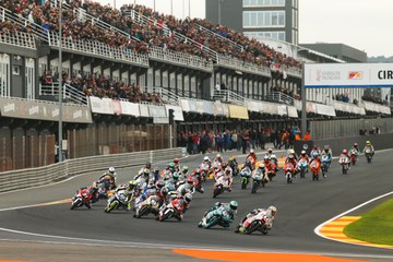 2016 CEV Repsol Valencia 2 Moto3 Race 1 Highlights