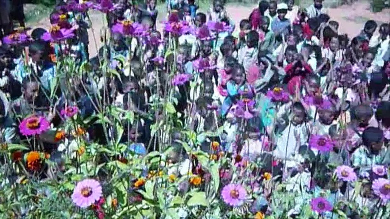 Inauguration de l'atelier de chimie à Morarano, Bravo à Mad'H2o,
