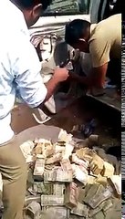 Black Money In Car Doors In India By Police In Hyderabad