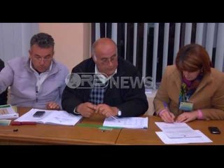 Ora News - Mbyllet votimi në Kolonjë, pjesëmarrja 49.6%