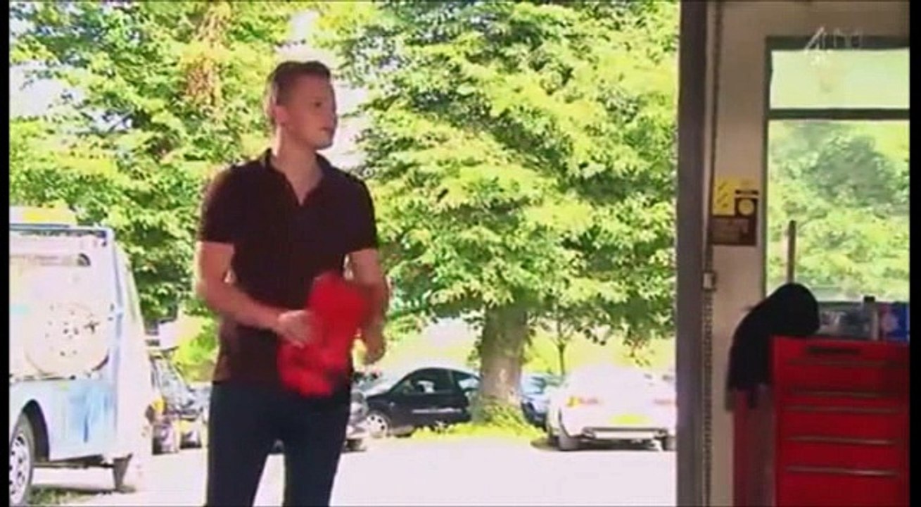 Hollyoaks 15th October 2014 Roscoe Family