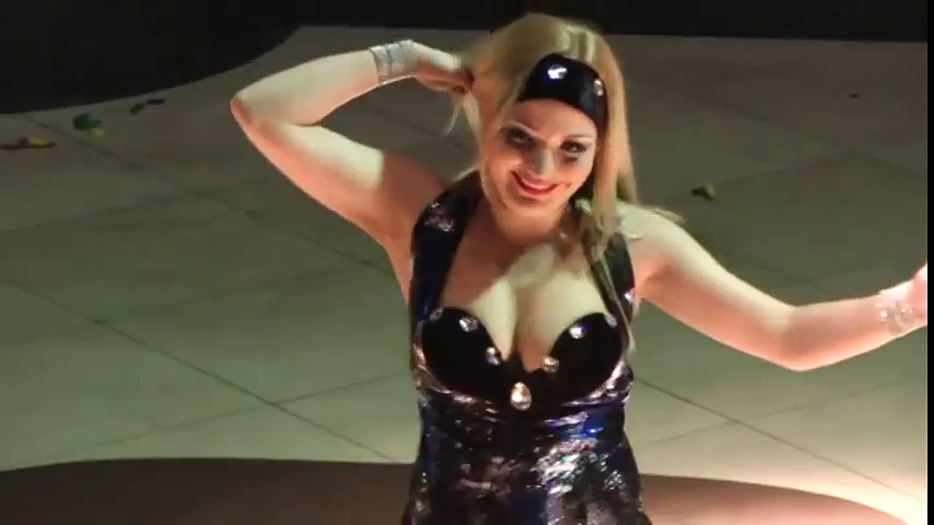 مش صافيناز .رقص شرقي مصري .Hot Belly Dance (68)