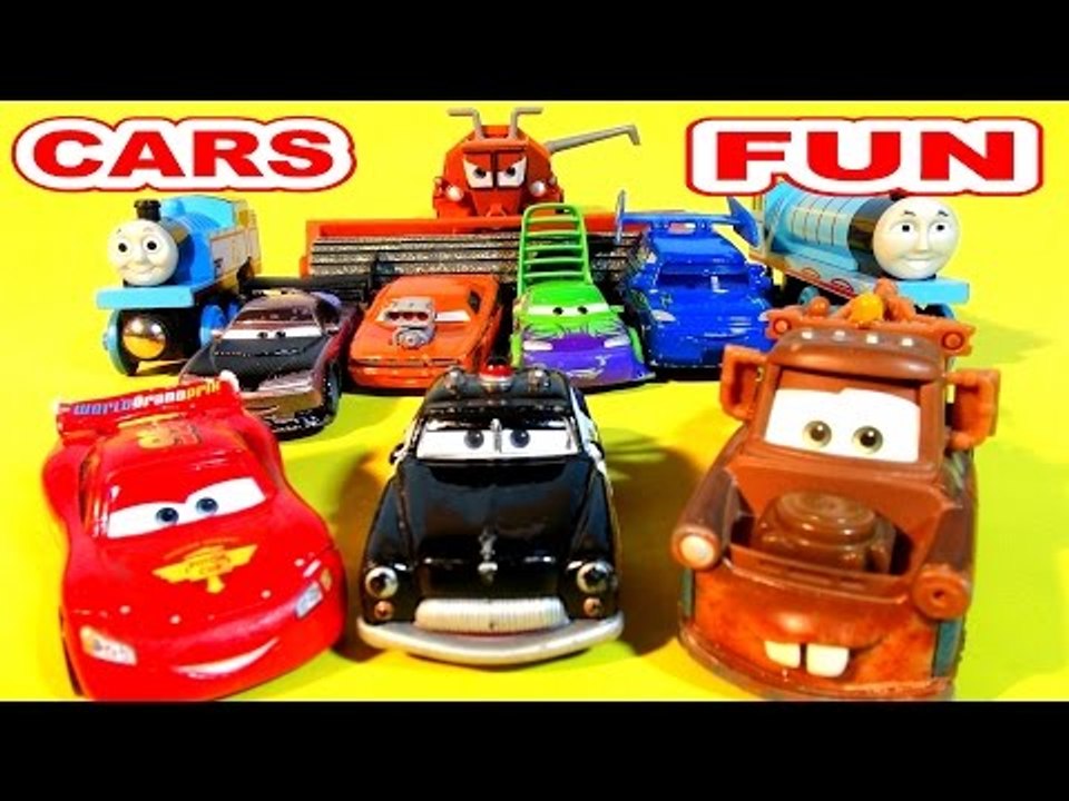 Pixar Cars Lightning McQueen Delinquent Road Hazards in the Sky High Bridge Jump