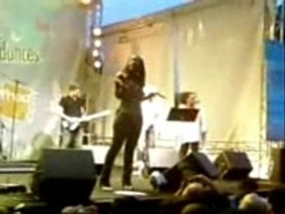 Perle Lama en concert