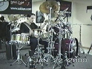 Gonzo Clinic 3: 2000 Revival 🏥