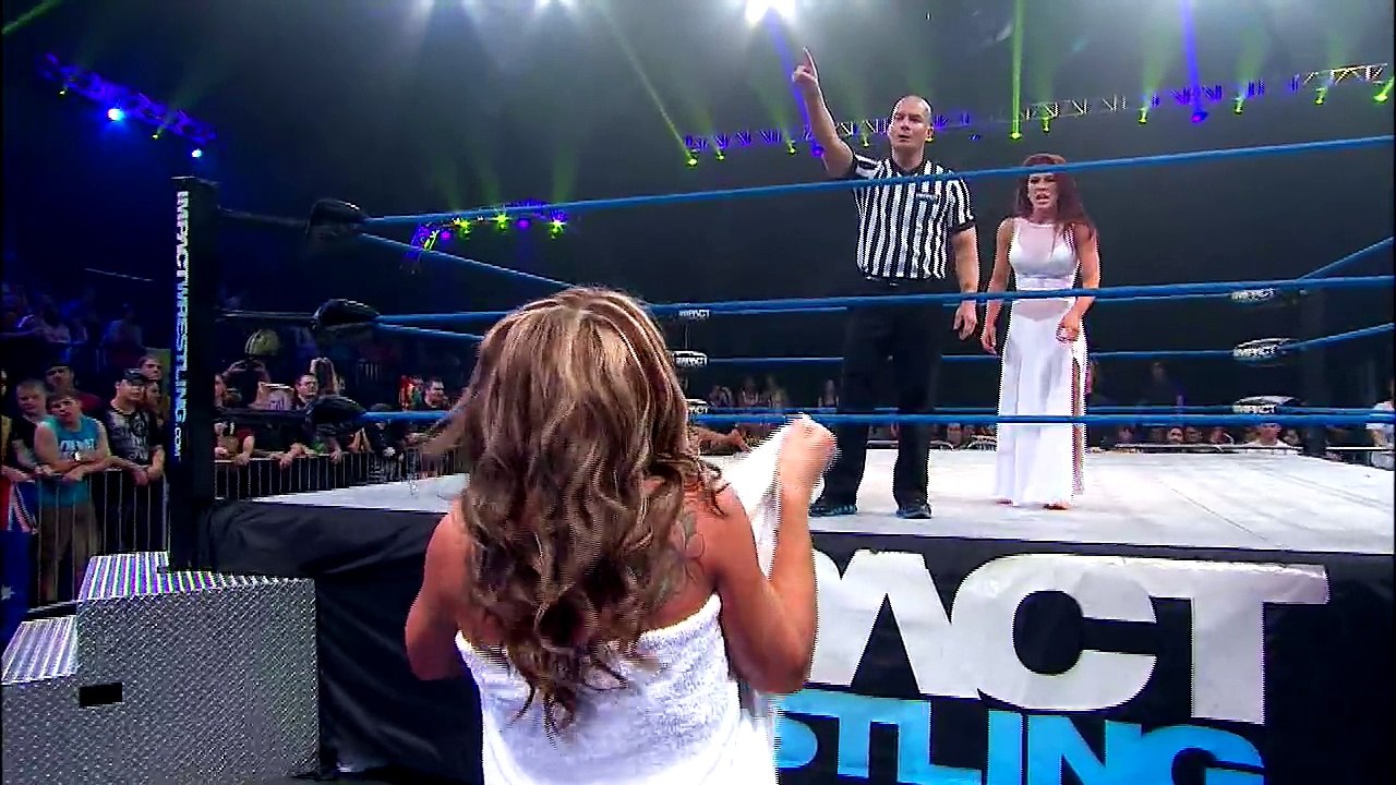 The Knockouts Evening Gown Match Madison Rayne vs. Angelina Love