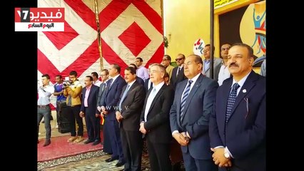 السفير الألمانى يزور مدرسة اللغات التجربية بسوهاج