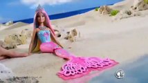 Barbie en Francais - Sirène Couleurs Magiques - Poupée Publicité