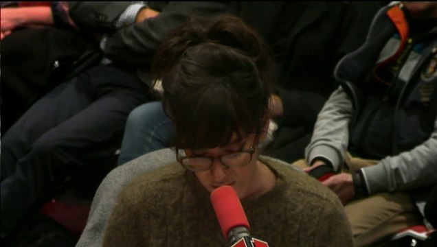 Un dimanche sur la terre - La Drôle D'Humeur De Nora Hamzawi