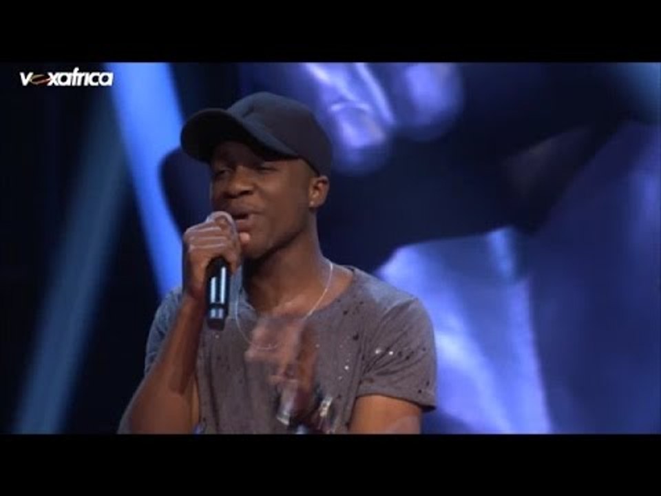 Jonny Ekwa chante "Hello" de Adèle aux auditions à l'aveugle | The Voice Afrique francophone 2016