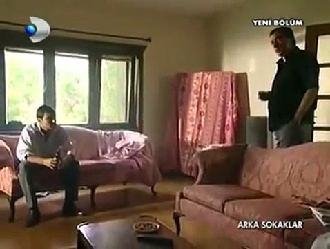 Mesut Ve Enginin Kavgası (Arka Sokaklar)