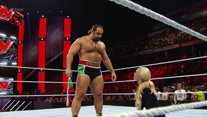 Mark Henry vs. Rusev: Raw, Aug. 10, 2015